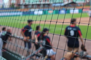 大坂直美激战瑞士队，德约科维奇焦点对决引爆赛场